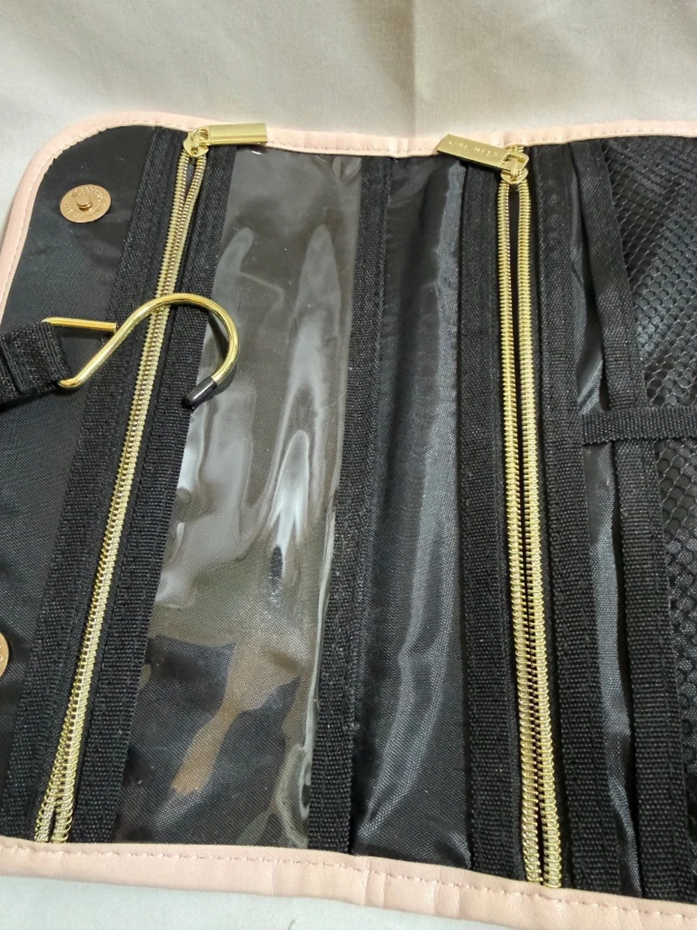 NWOT Makeup Travel Bag by Nine West